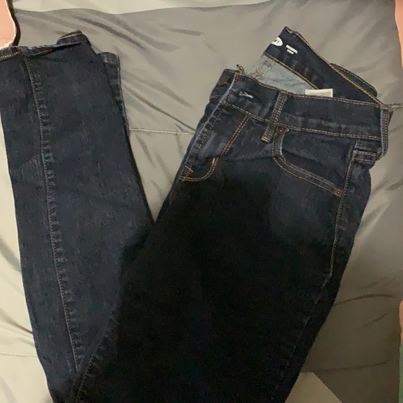 Old navy pants with no holes, just straight leg - Picture 5 of 5